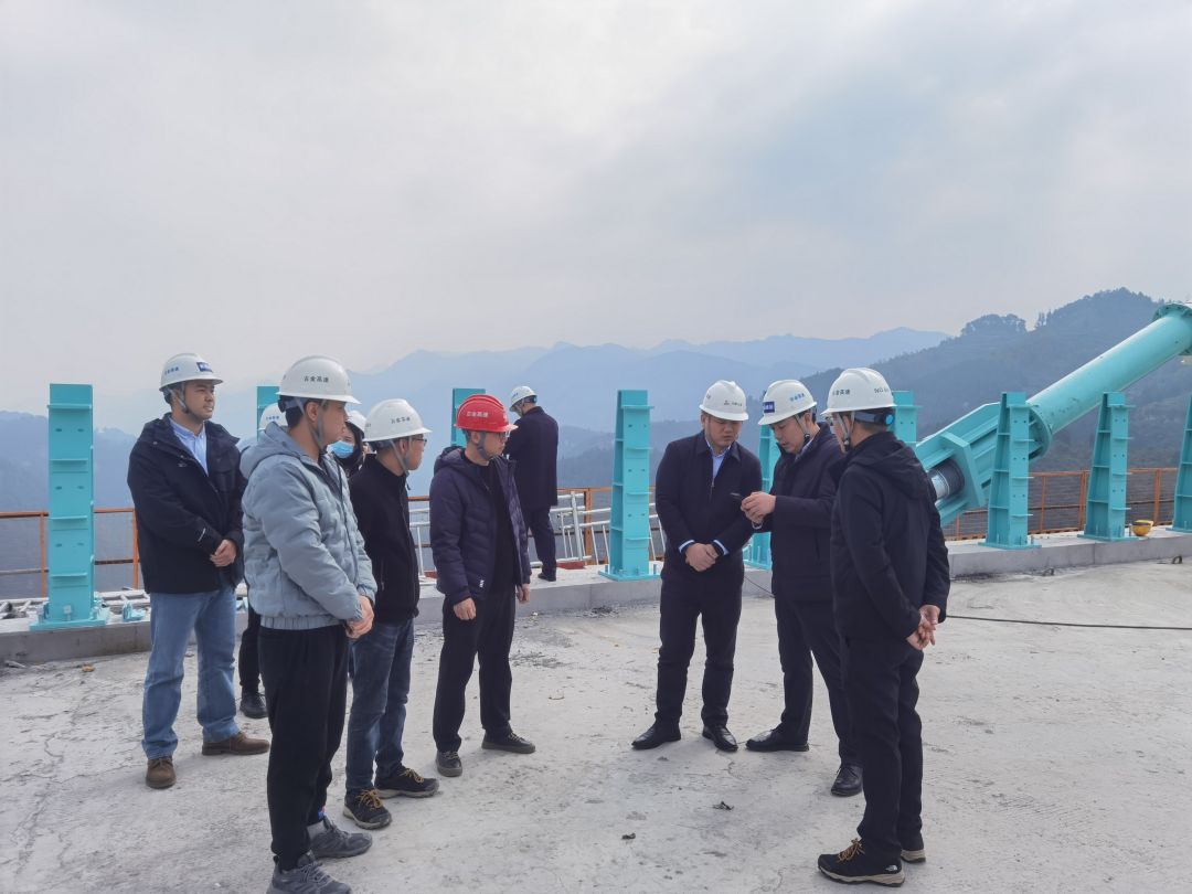 1702265335626110.jpg 2.jpg